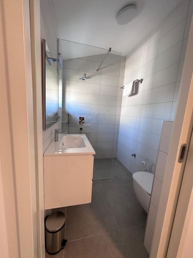 Luxury Apartments Marty Malinska Luaran gambar